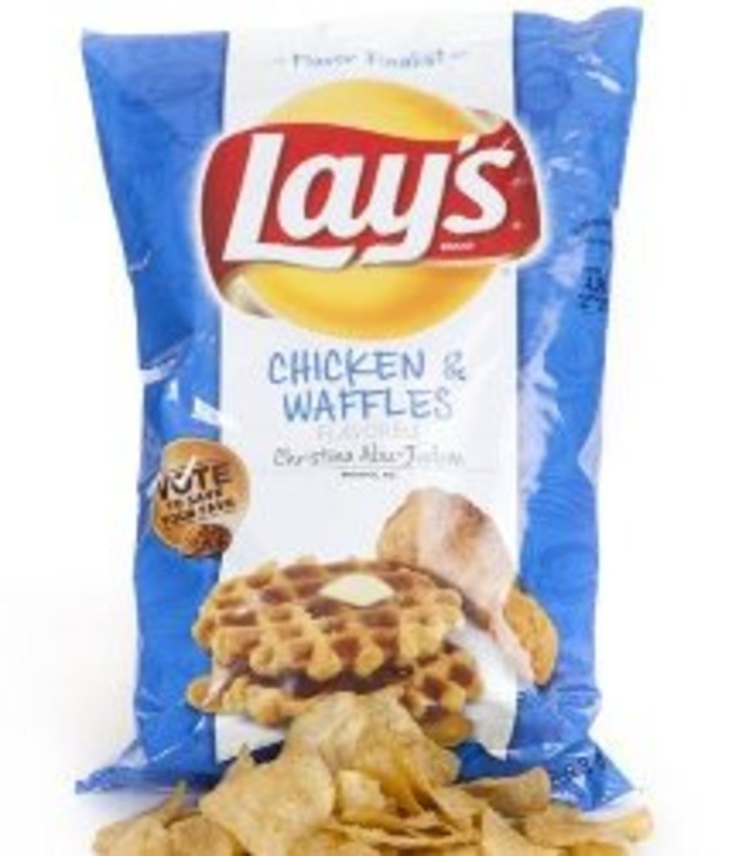 Lay's Chicken & Waffle Flavoured Potato Chips