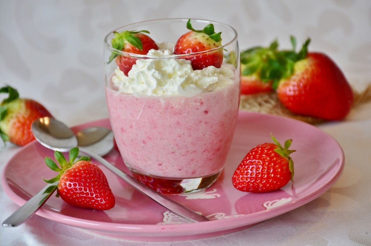 4 Easy Strawberry Milk Shake Recipes You Should Try at Home