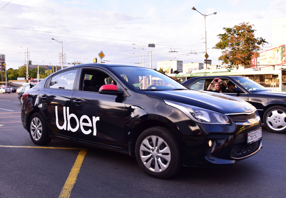 Man s Unique Way Of Testing Uber s Pet Friendly Policy Is Just Too 