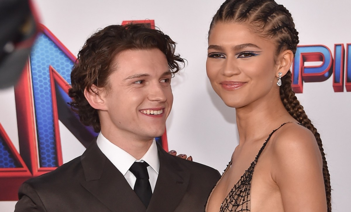 Tom Holland and Zendaya Are Allegedly Engaged and Everyone Believes In ...