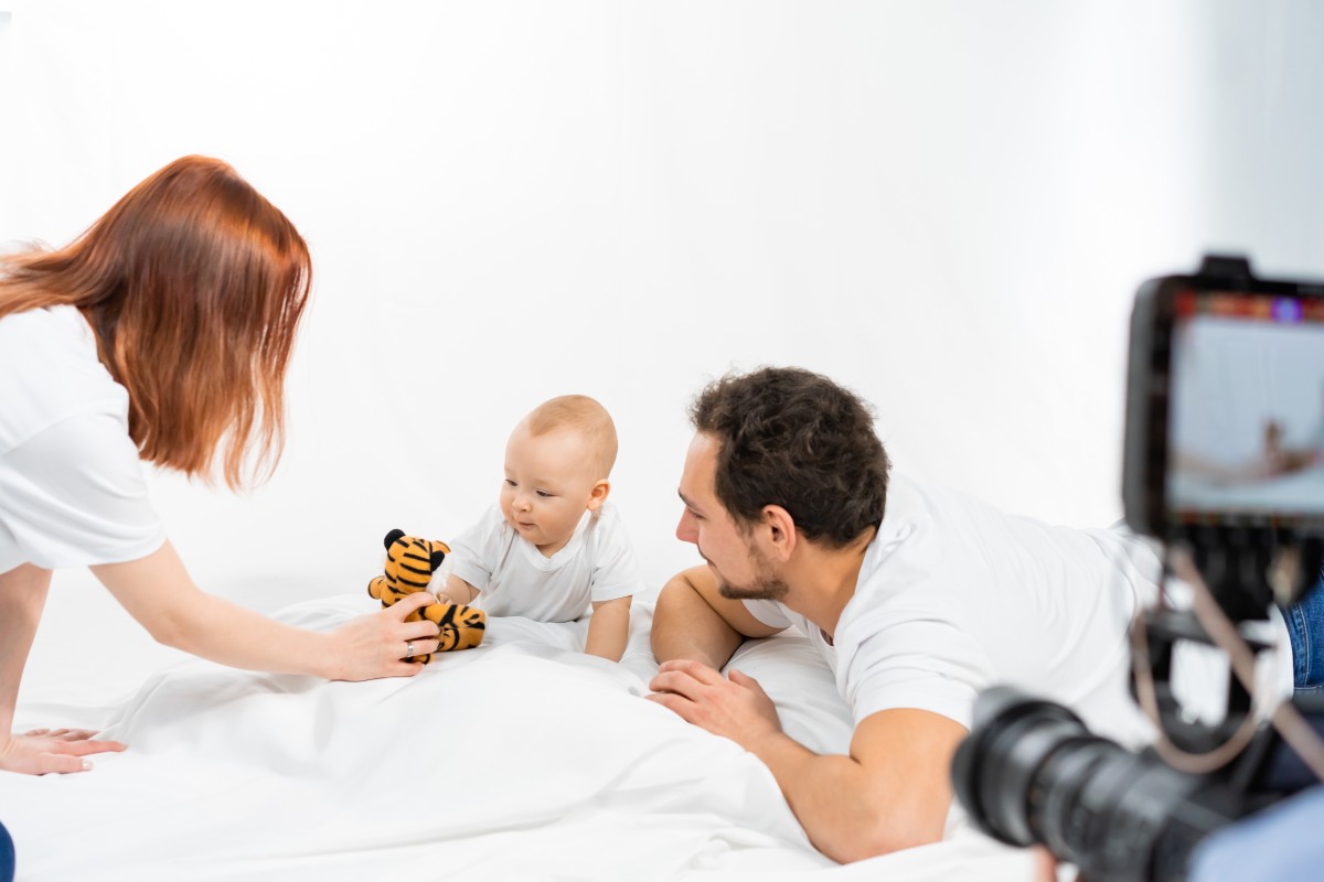 Photographer Reveals How She Handles Dads Who Throw Tantrums During