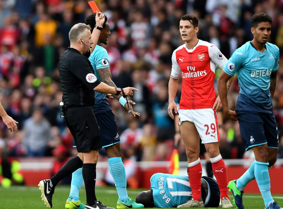 Arsenal's Granit Xhaka issued a red card 