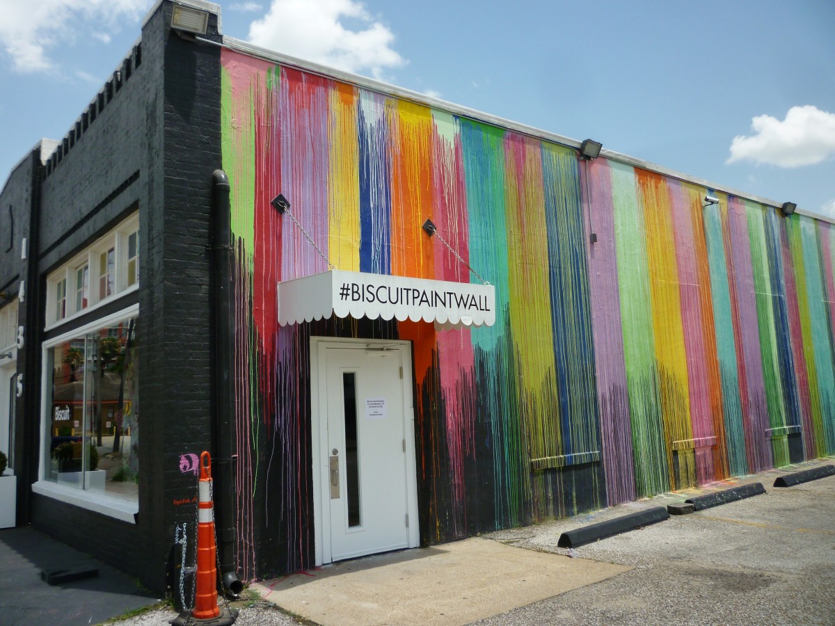 Biscuit Paint Wall: Popular Mural Photo Destination in Houston
