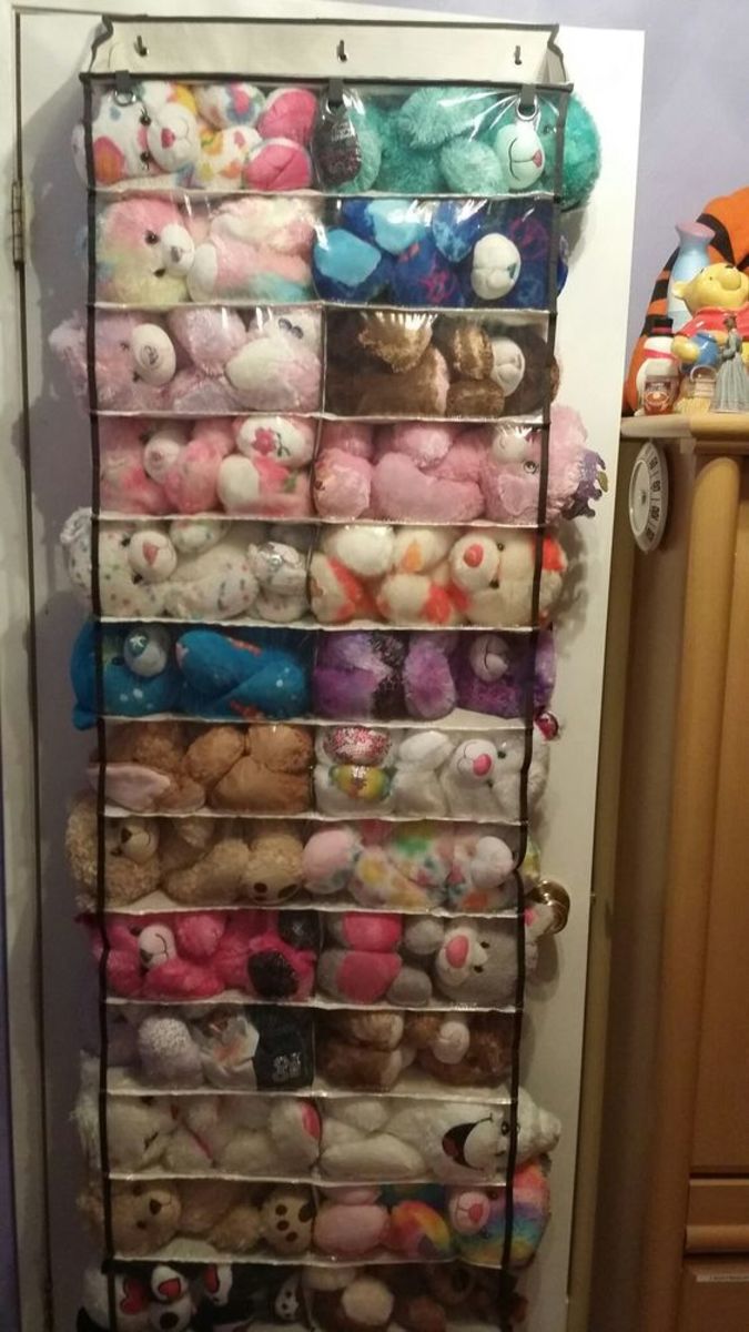 Build-a-bear stuffed animal toy storage