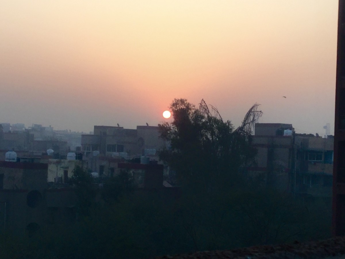 Sunrise in the city 