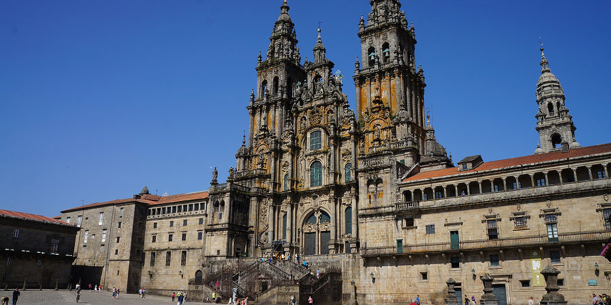 6 Beautiful Churches to Visit in Spain - HubPages