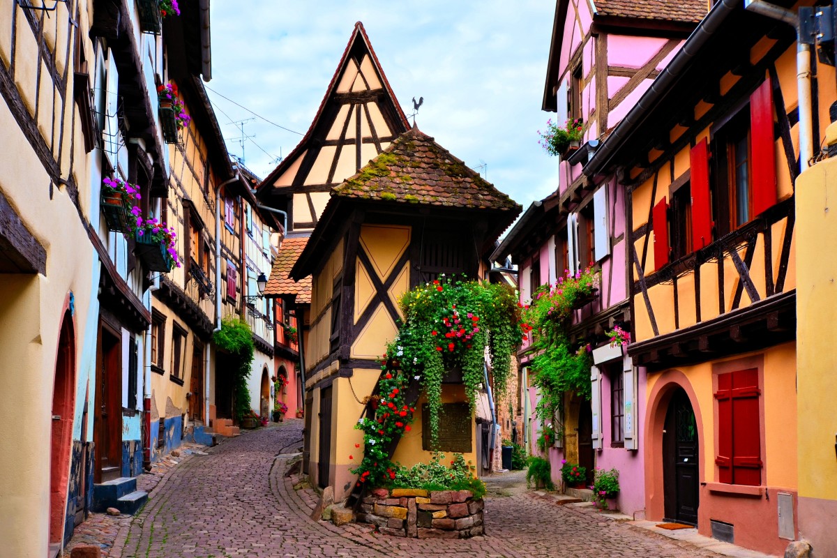 Village Voted 'Most Beautiful' in France Gives Off Major 'Disney' Vibes ...