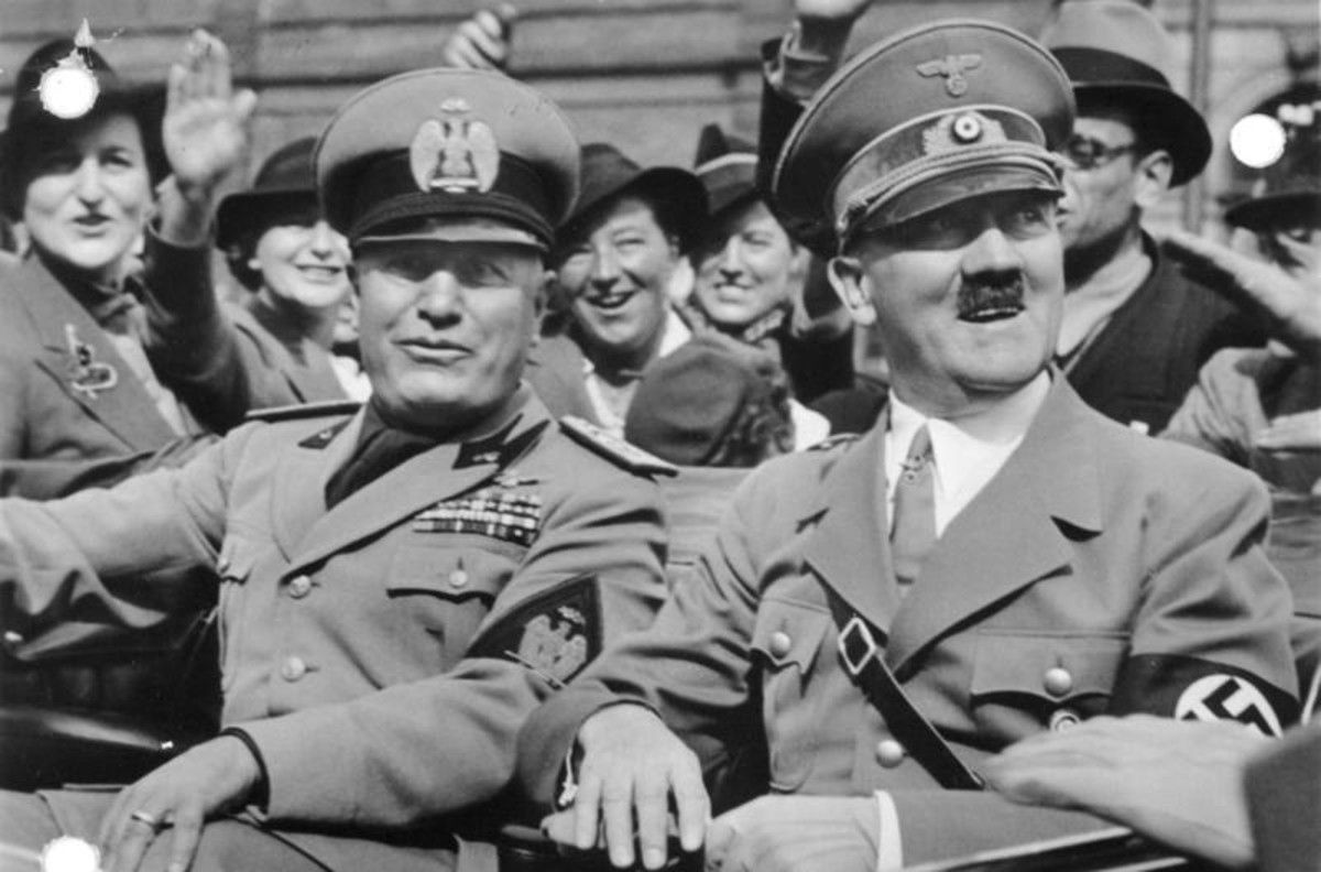 Mussolini and Hitler, the ascending fascist leaders