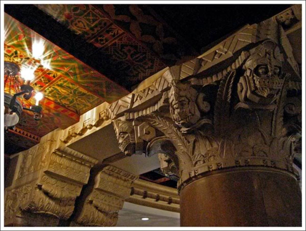 Chicago Architecture Tour The Historic Hotels of Michigan Avenue (Part