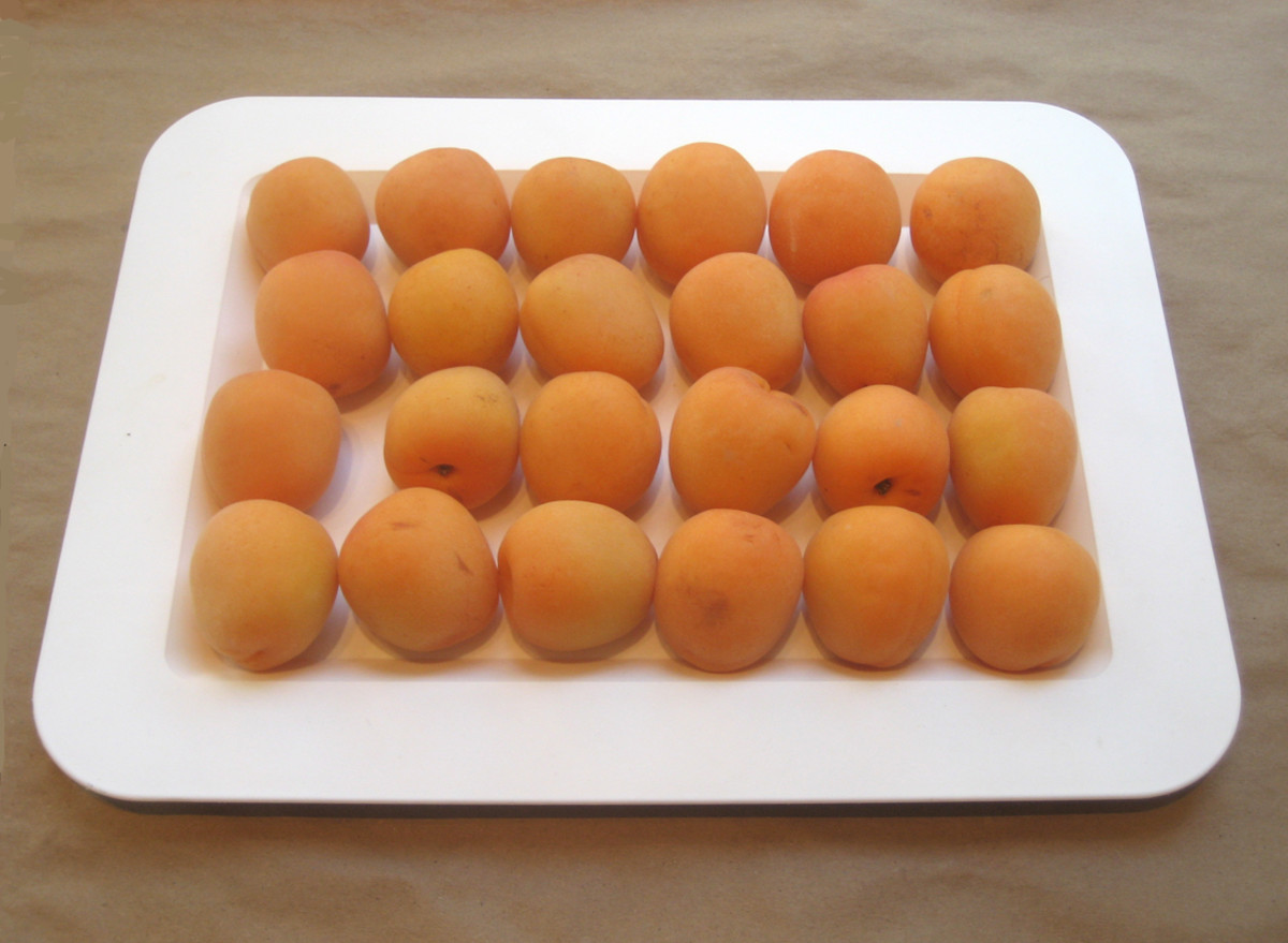 Health and Nutrition Benefits of Fresh and Dried Apricots With Recipes