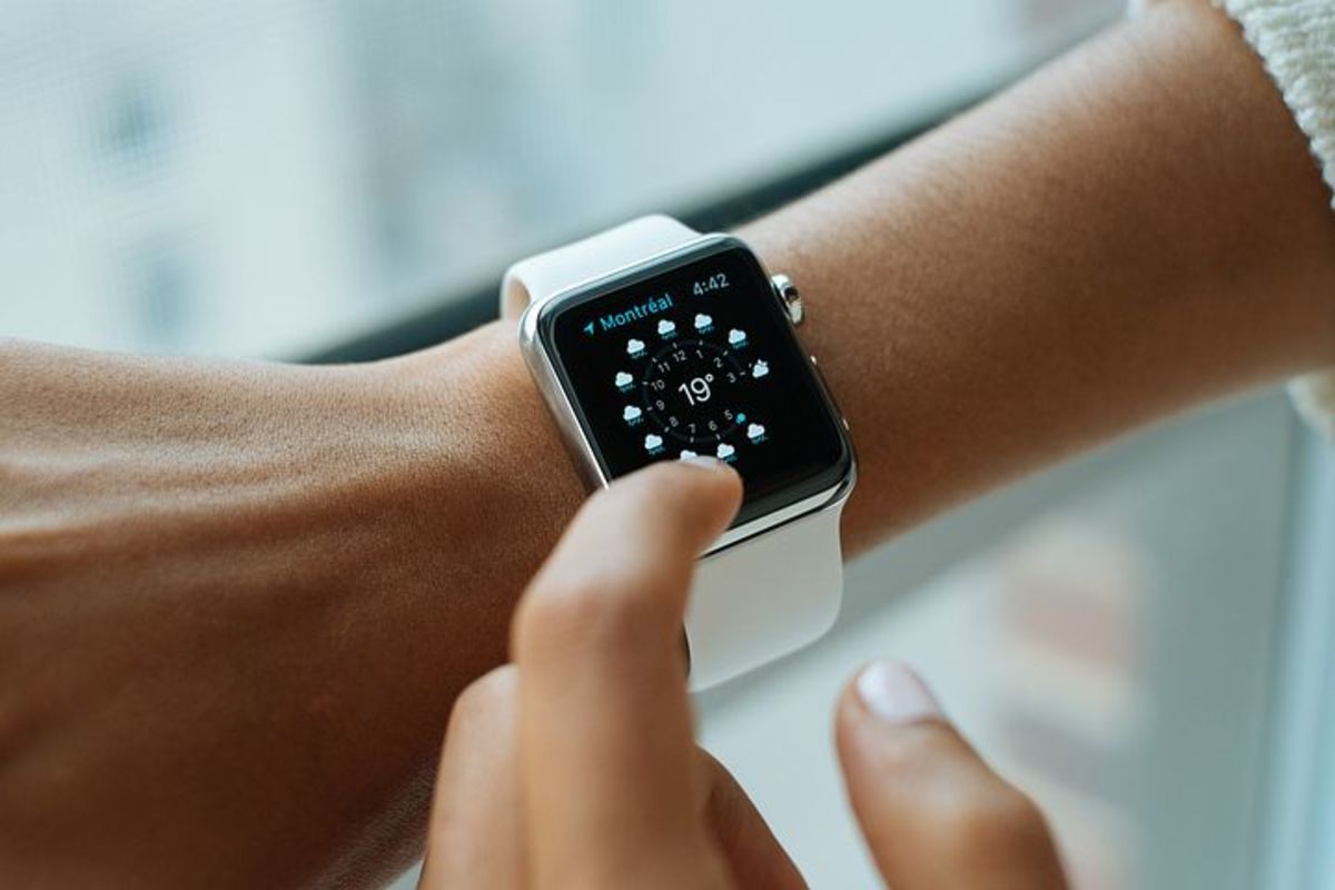 new-electronic-smart-watches