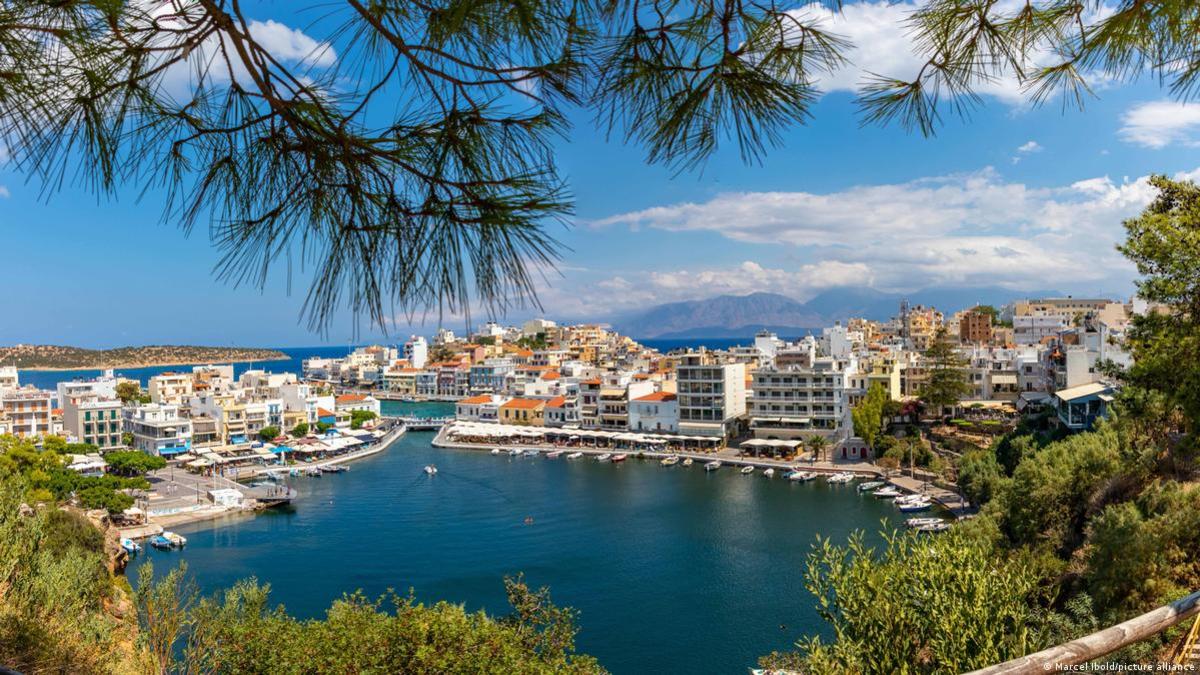 Crete: Ancient Greek Legends, White Beaches and Azure Sea - HubPages