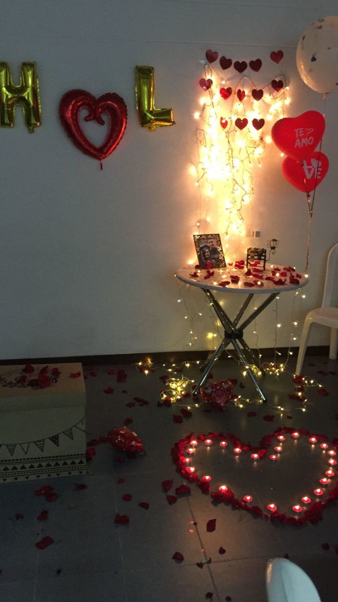 50+ Romantic Valentines Table Setting Ideas for a Cozy Night In - HubPages