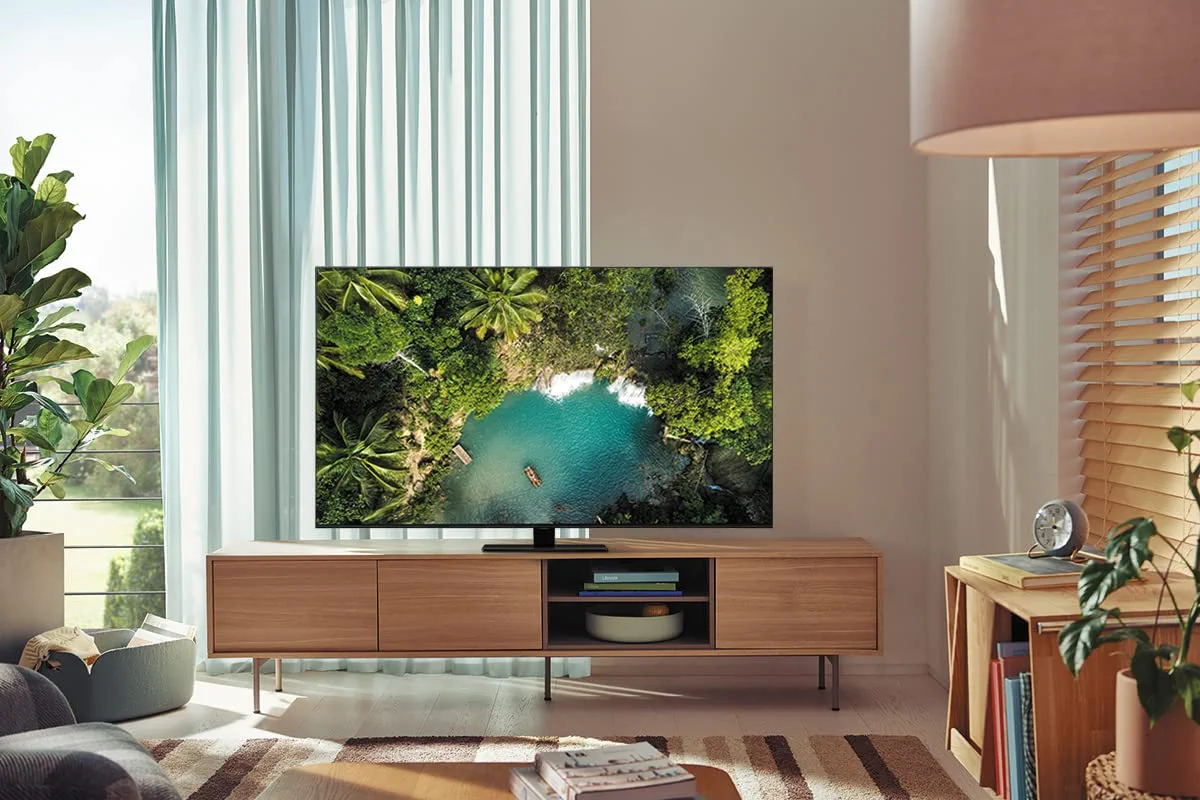 OLED vs. QLED: It's like choosing between a finely aged wine and a sparkling cocktail—both offer unique and delightful experiences.