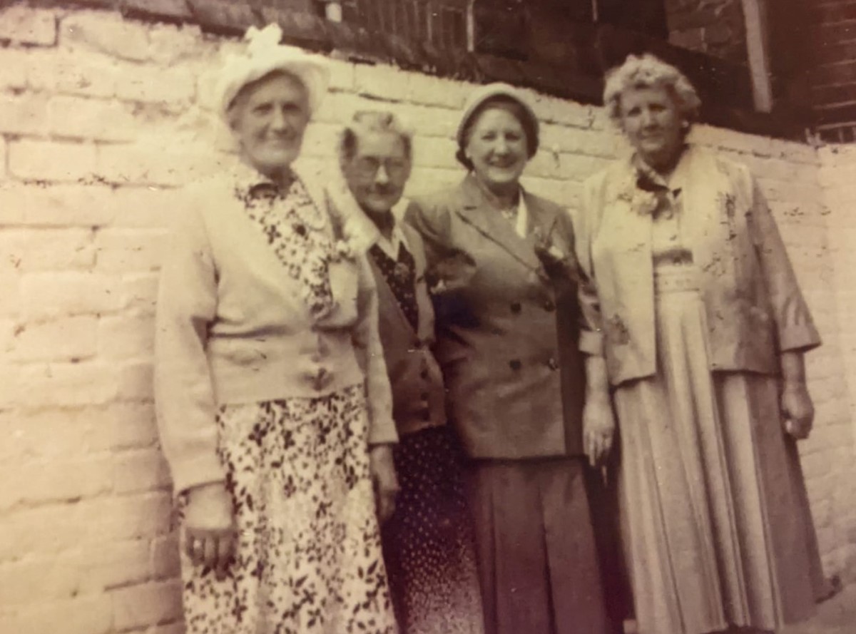 The Sleeping Girl of Turville The True Story of a Girl Who Fell Asleep