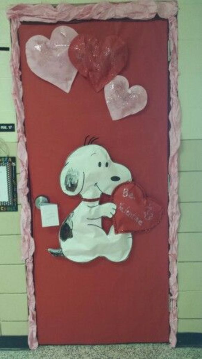 50+ Adorably Cute Valentines Day Classroom Door Ideas - HubPages