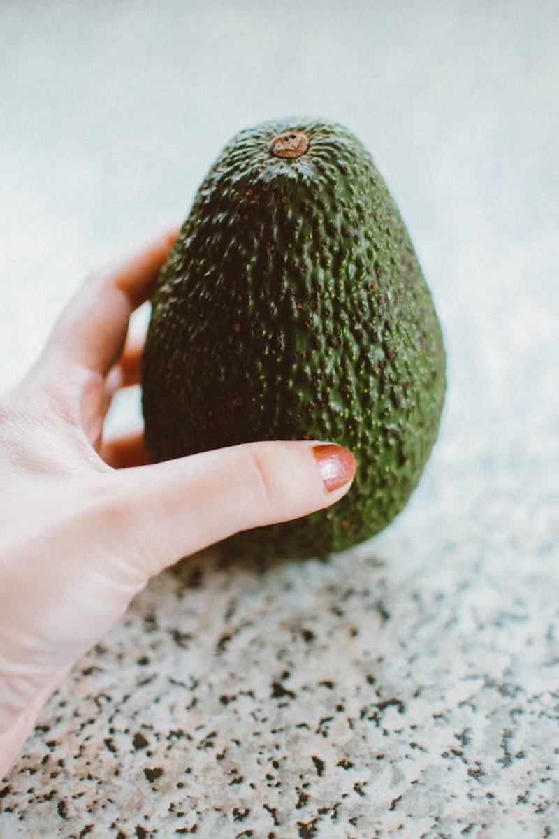 The Top 8 Benefits of Avocado for Skin and Health