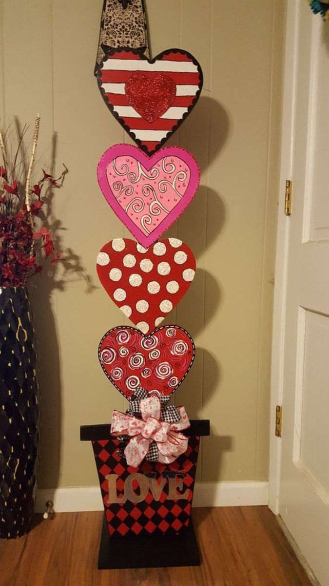 50+ DIY Valentines Day Party Decor Ideas Including Trees, Mantels and ...