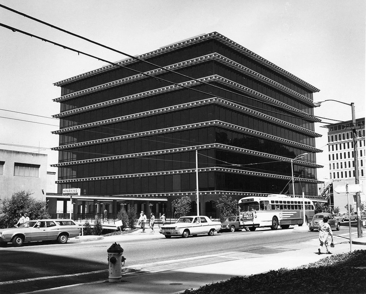 UCSF's Ambulatory Care Center circa 1973.
