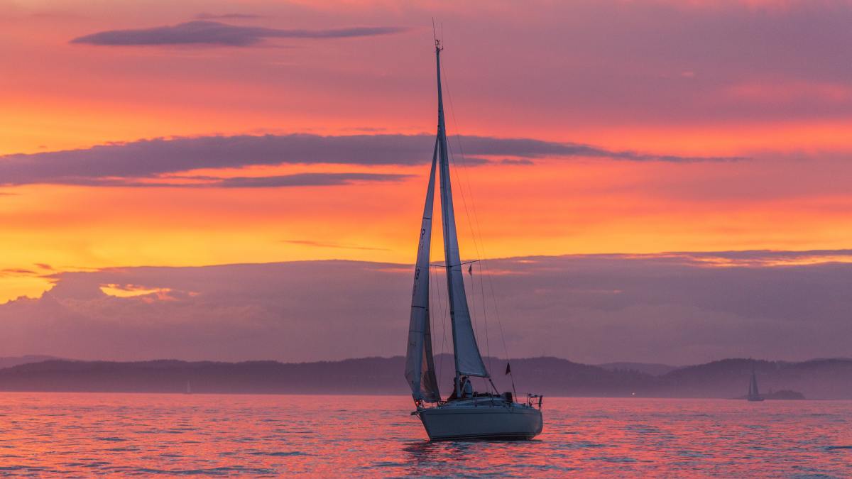 27 Songs About Sailing That Will Make You Want to Set Sail