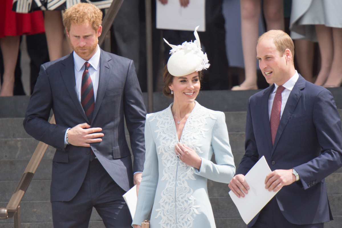 Video of Prince William and Prince Harry as Kids Allegedly Proves ...