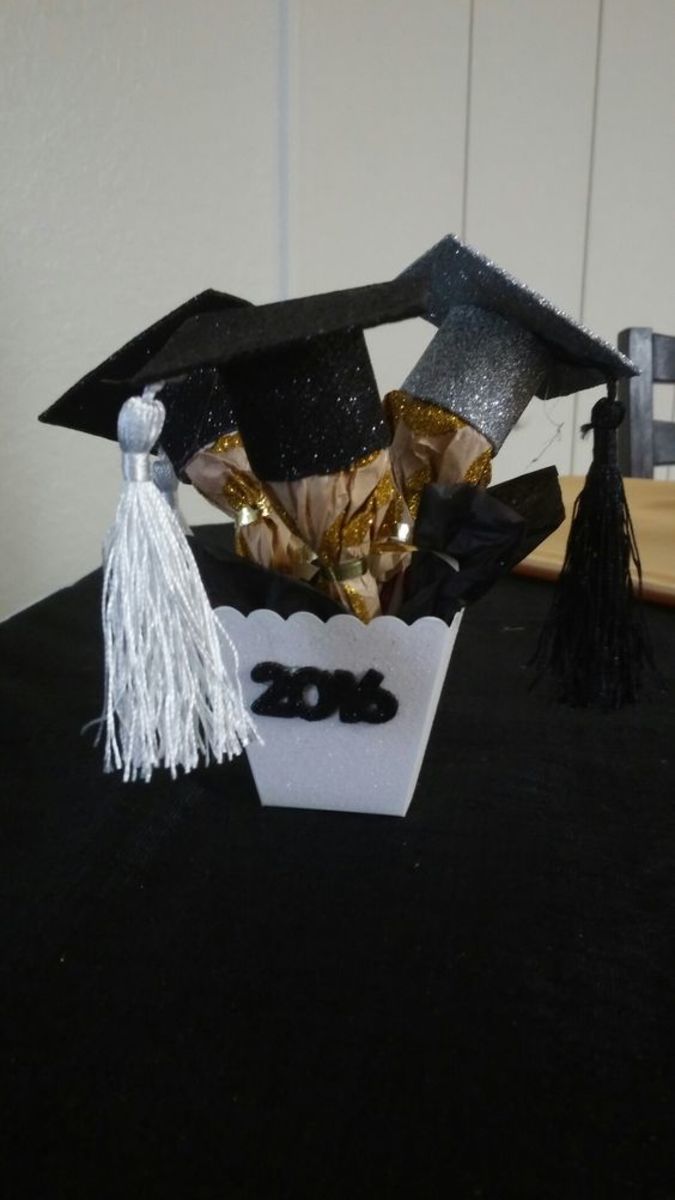 graduation-party-centerpieces
