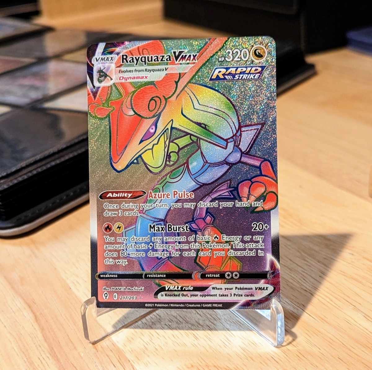 Rayquaza VMAX Rainbow Secret Rare Pokémon Card - Evolving Skies - 217/203 - Value: $35