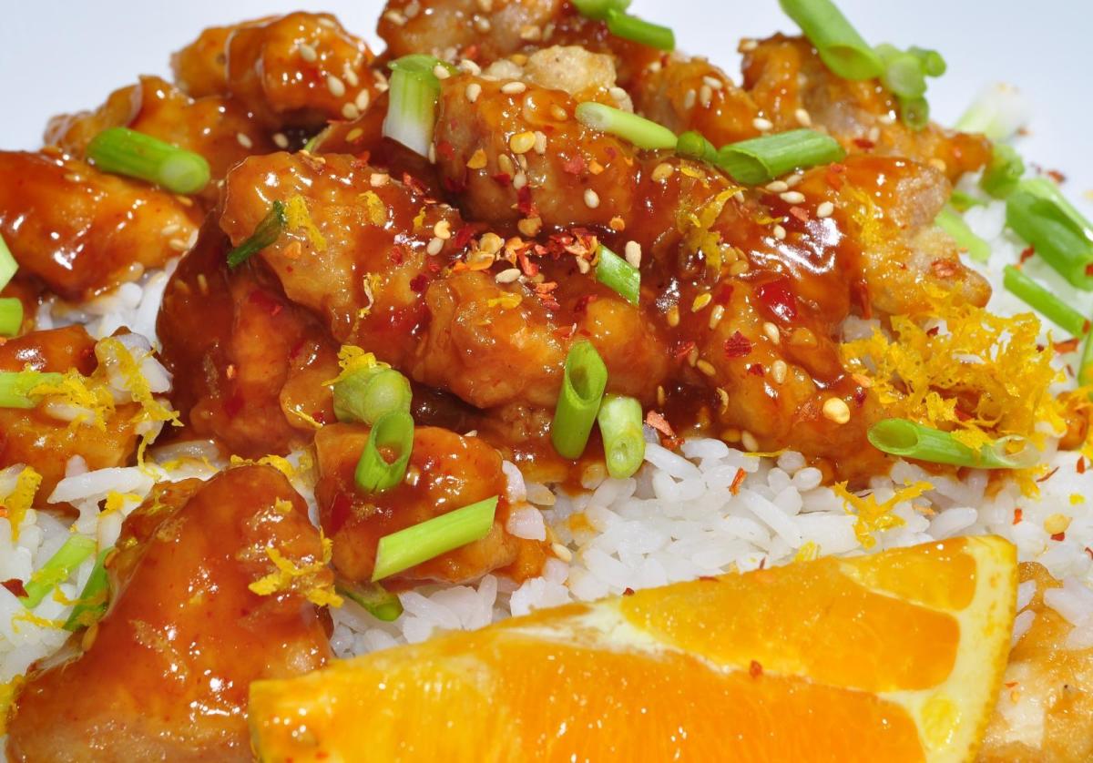 Citrusy and Crispy Chinese Orange Chicken Recipe