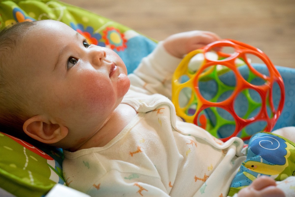 Important Tips to Stimulate Baby Development
