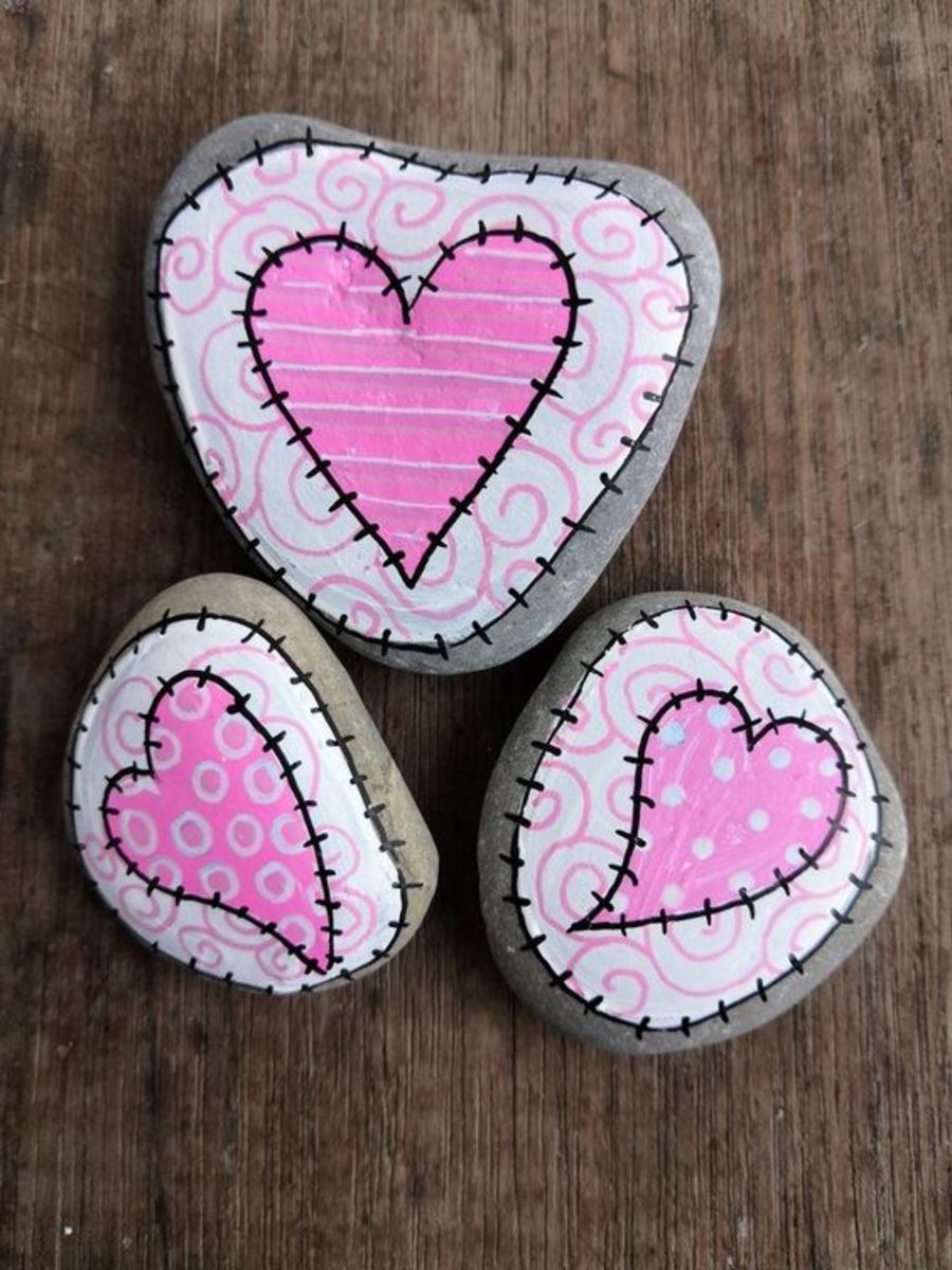 https://images.saymedia-content.com/.image/t_share/MTk1NDIwMzE5NDA1ODQ0MjE0/110-easy-valentines-crafts-kids-will-love-to-make.jpg