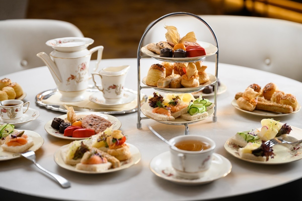 Where Does the Custom of Classic Afternoon Tea Parties Come From?