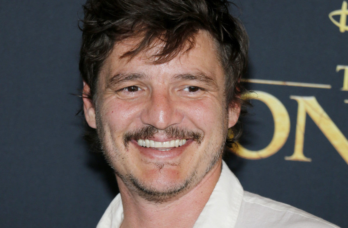 Woman Proves Pedro Pascal and Burt Reynolds Are Essentially Celebrities ...