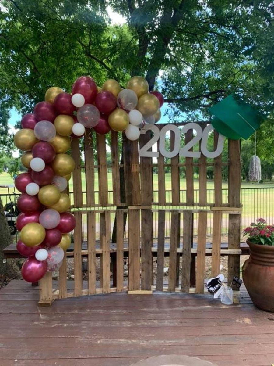 50+ Awesome DIY Outdoor Graduation Party Ideas - HubPages, image size:900x1200