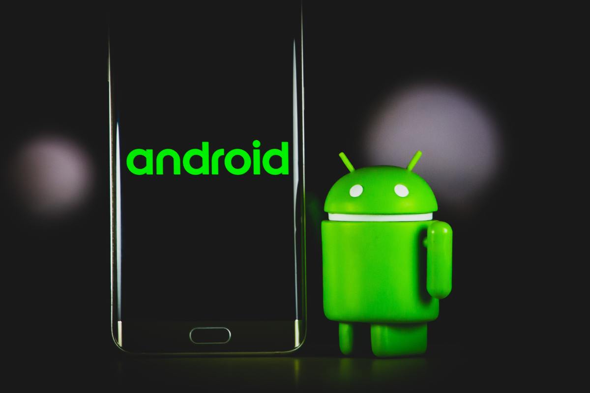 8 Apps to Improve Your Android Phone's Performance