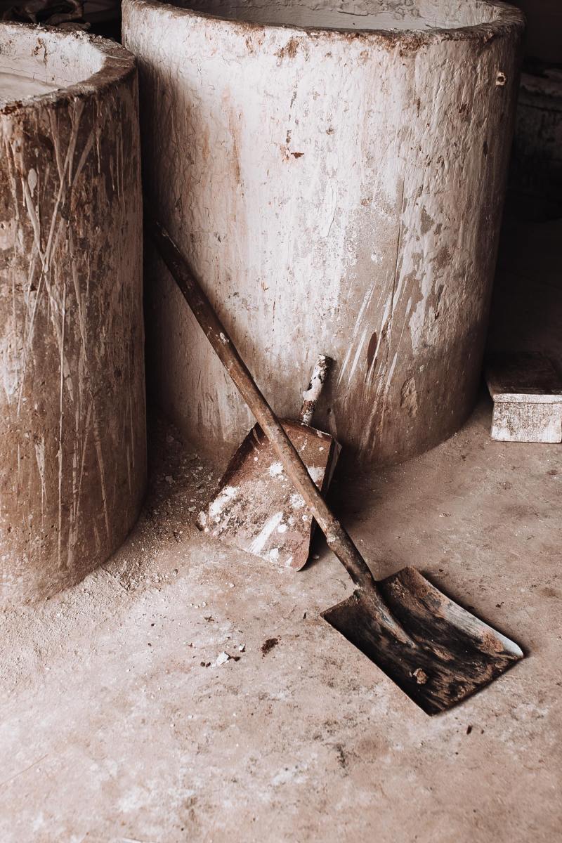 how-to-clean-prevent-your-rusty-shovels-from-damaging-hubpages