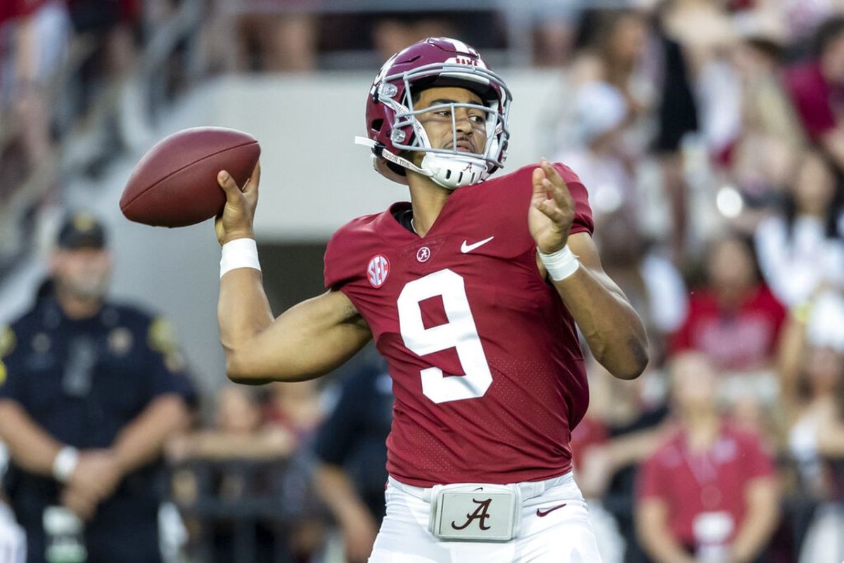 2023 NFL Draft QB rankings: Bryce Young leads top 10 prospects