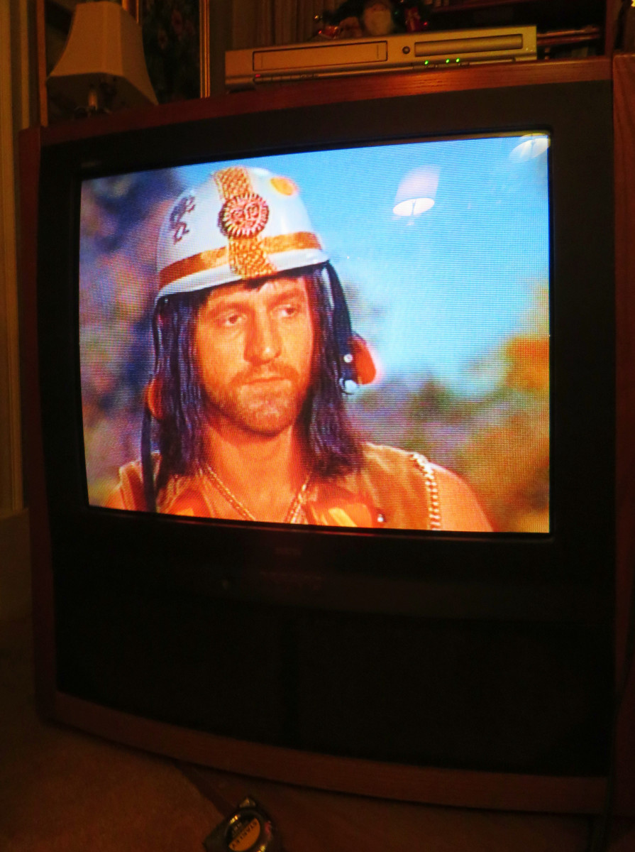 1998 RCA Colortrak Television Model G32643sk, RCA Chassis CTC187CN3
