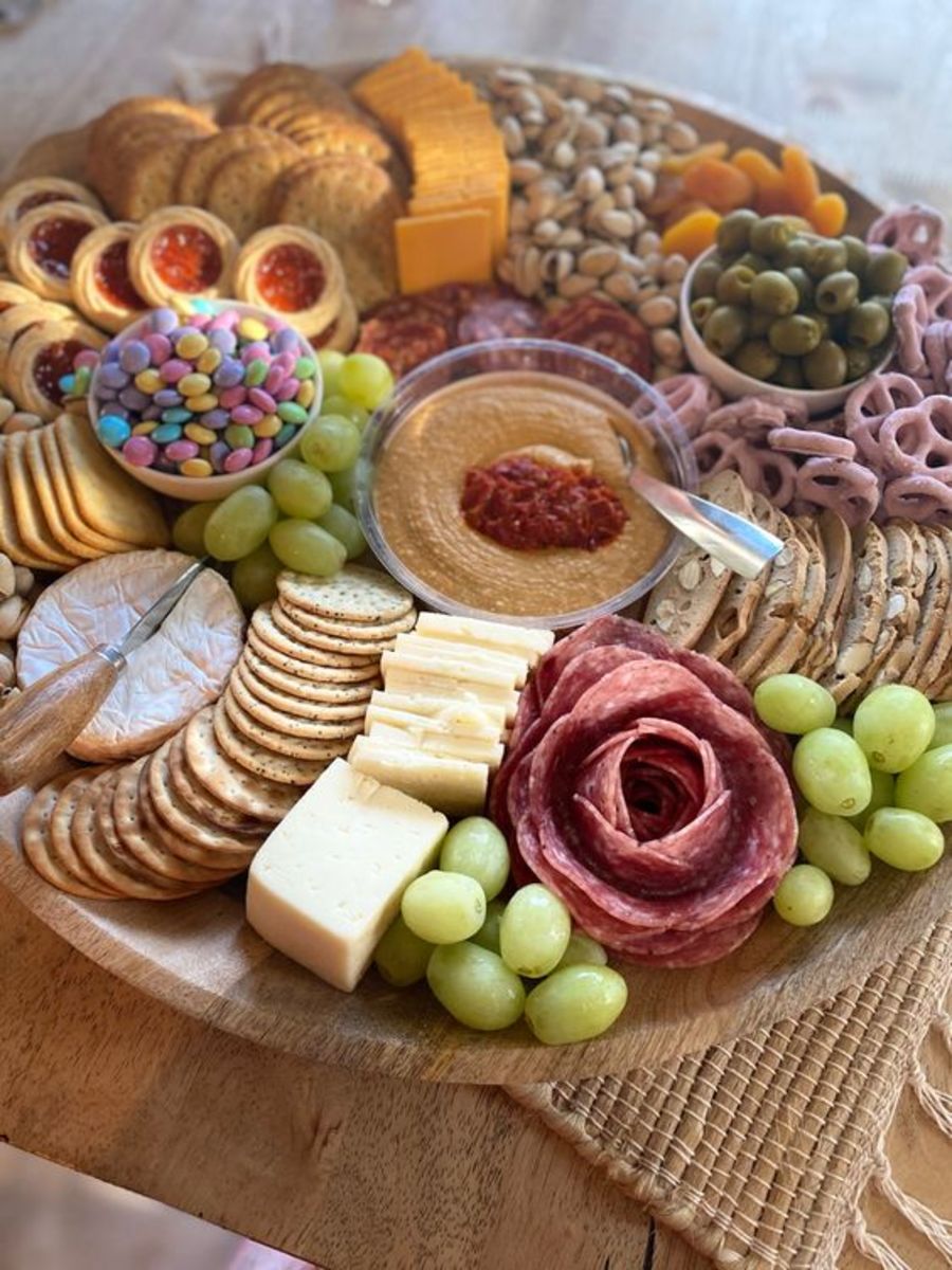 30+ Adorable and Delicious Easter Charcuterie Board Ideas - HubPages