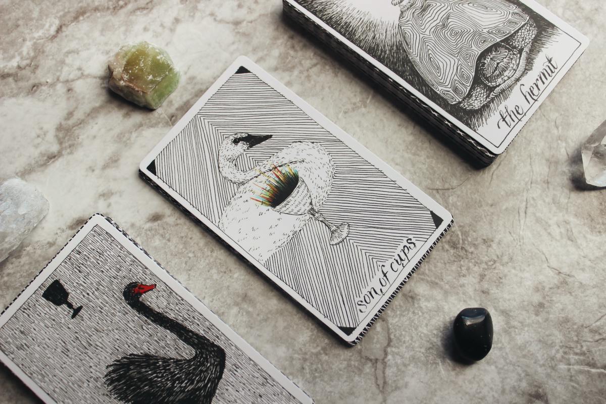 The Psychology of Tarot: Exploring the Connection Between Tarot Cards and the Human Psyche