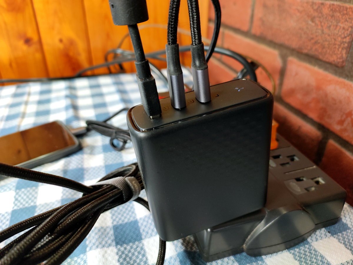 Review of the VOLTME 140W USB-C Charger