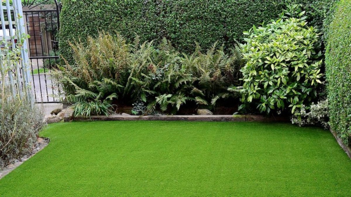 How To Install Artificial Grass For Homeowners Step By Step HubPages   How To Install Artificial Grass For Homeowners Step By Step 