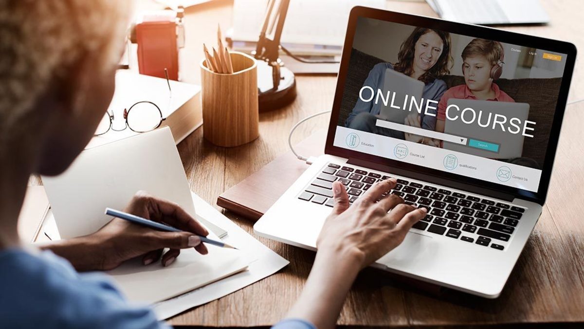 Do Online Courses Help You Make Money Online?
