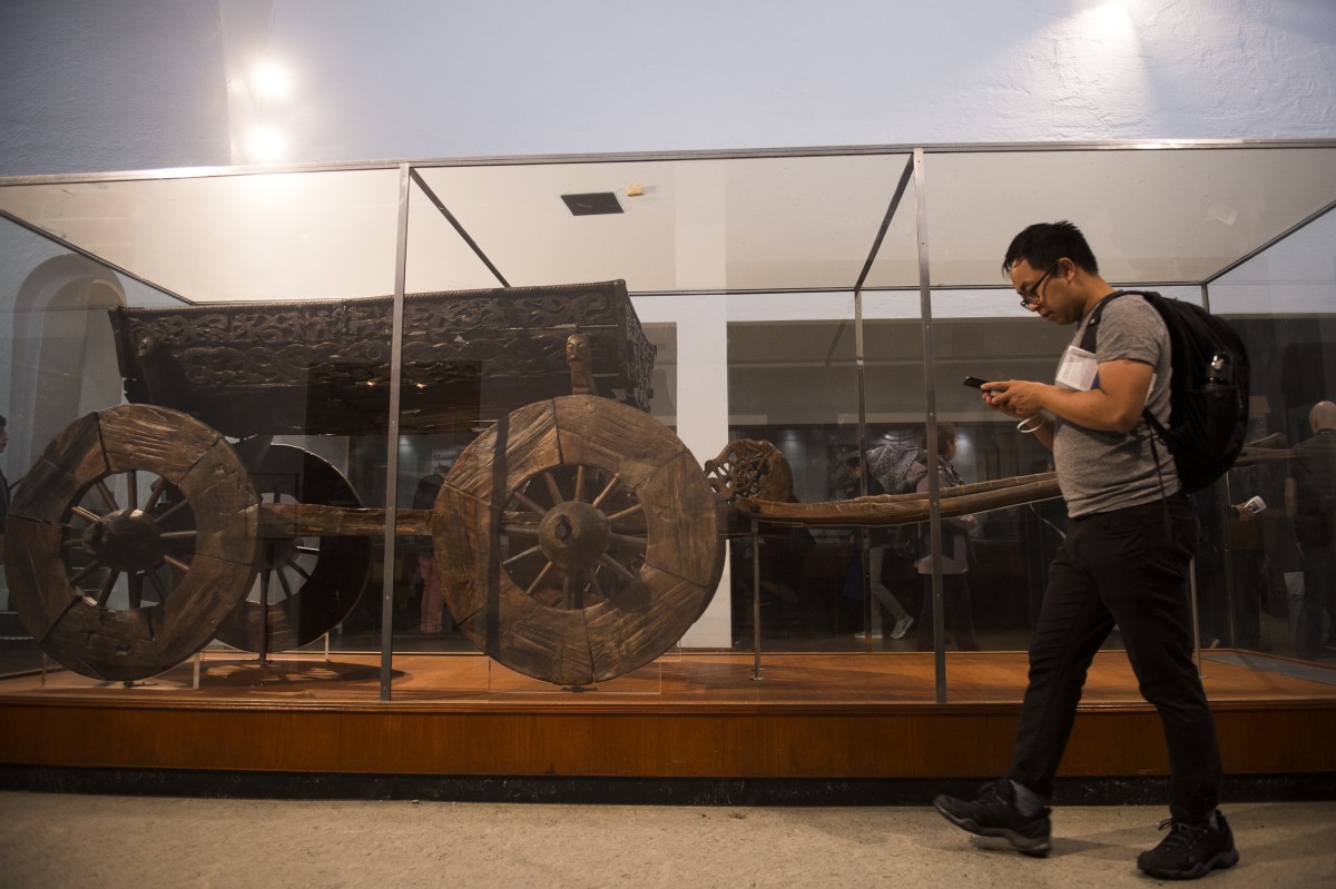 The Mysterious Women of the Oseberg Viking Burial Ship - HubPages