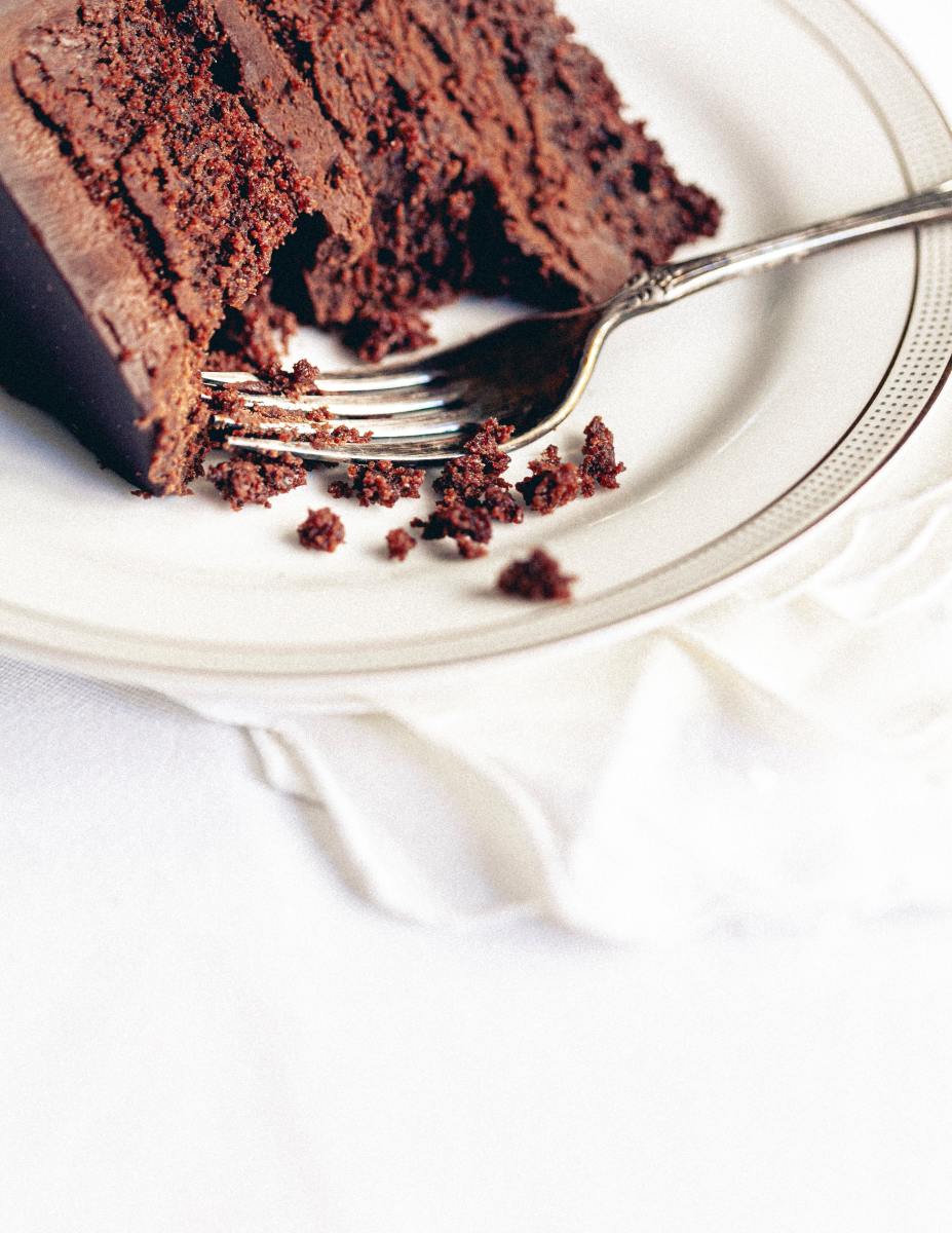 Quick and Easy Microwave Chocolate Cake Recipe