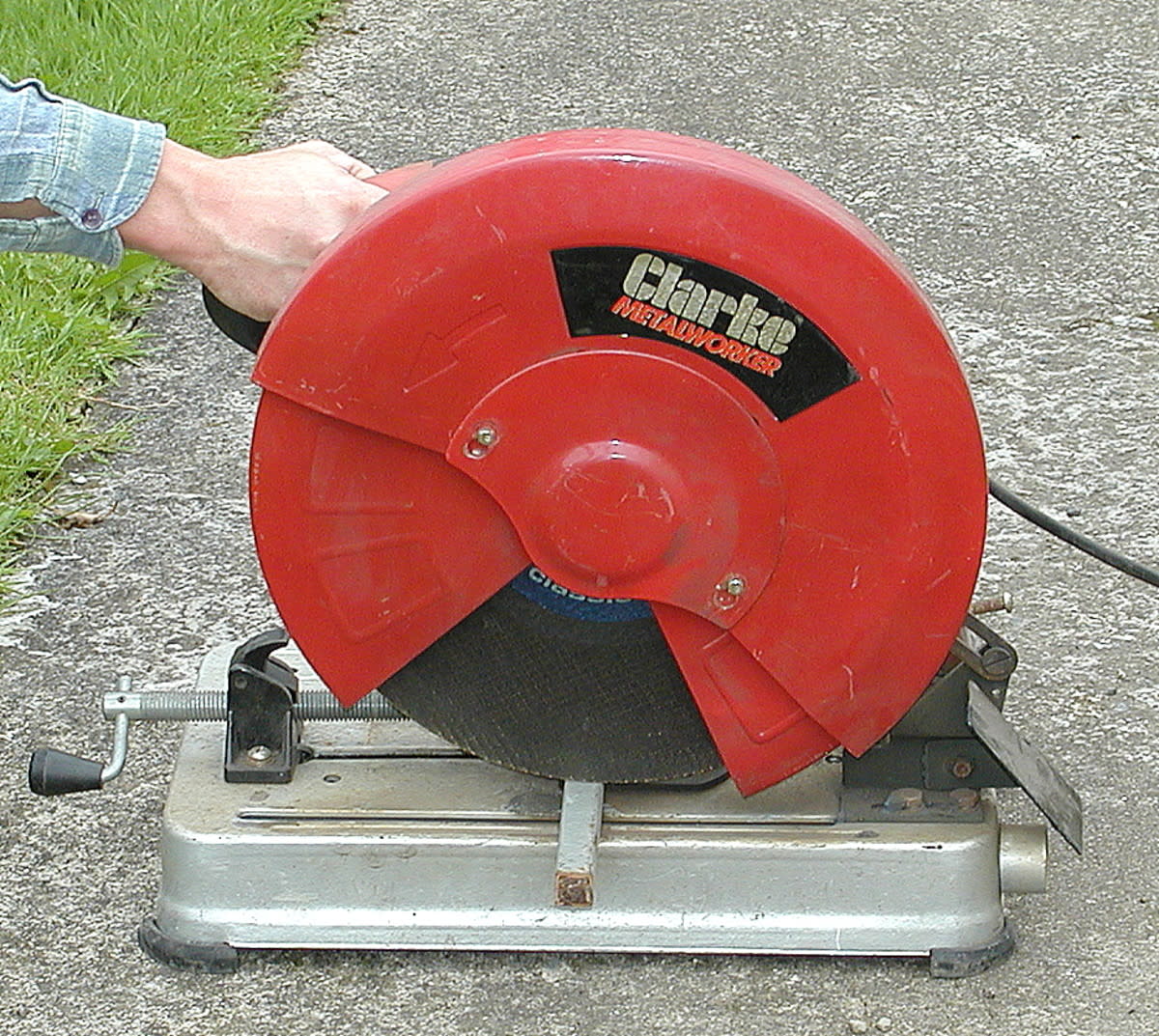 12 Ways to Cut Steel and Other Metals Pros and Cons of Each Technique