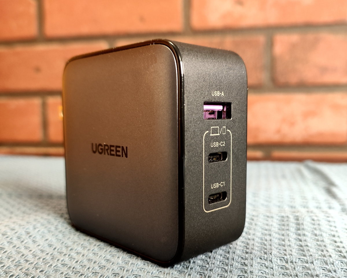 Review of the UGREEN 65W GaN Fast Charger