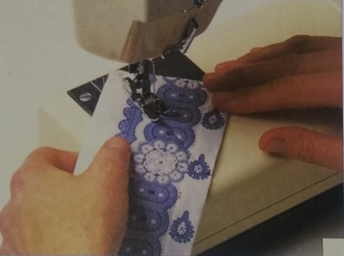 How to Make a Pillowcase With Matching Borders - HubPages