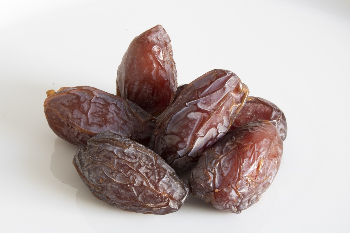 Exploring Dates: Facts, Nutrition, and 5 Recipes