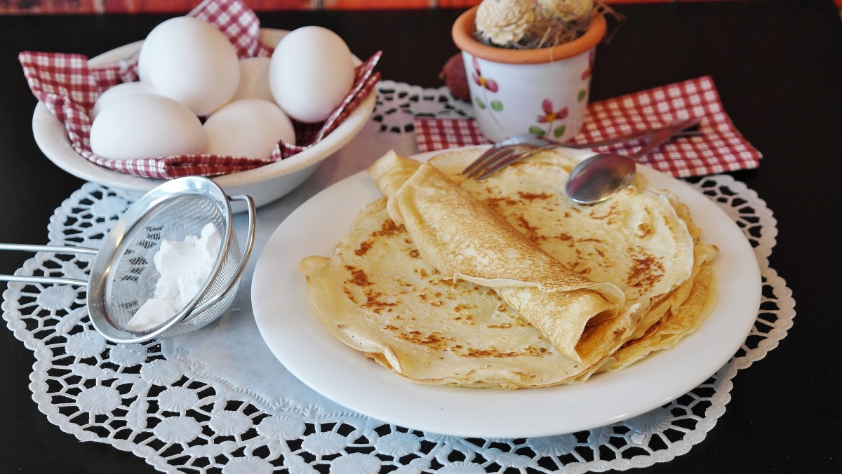 Exploring Crêpes: Folklore, Facts, and 12 Fun Recipes