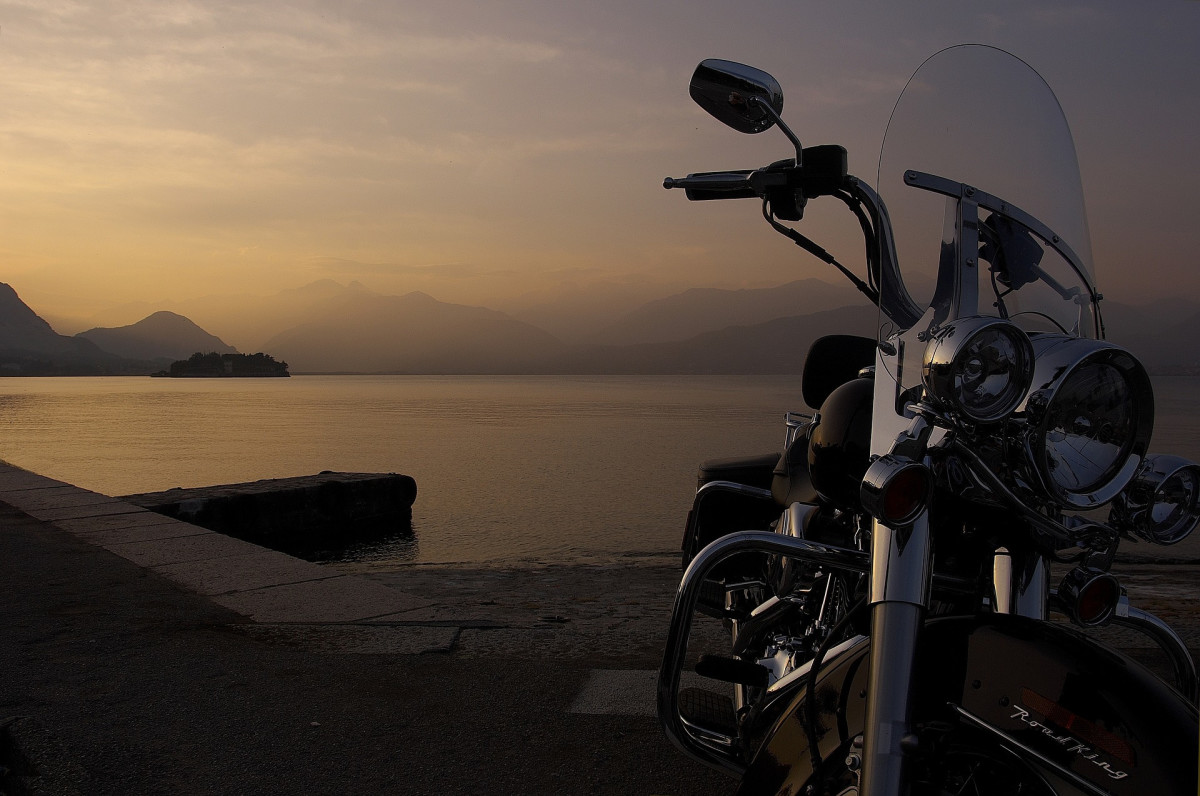 10 Advantages of Traveling by Motorcycle